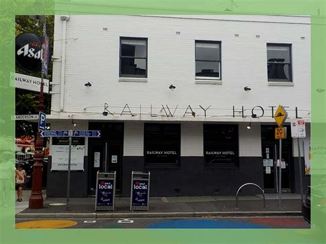 hotels yarraville melbourne.